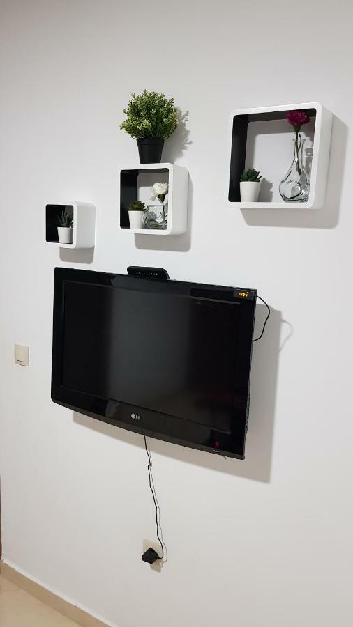Appartement Au Centre De Martil Buitenkant foto